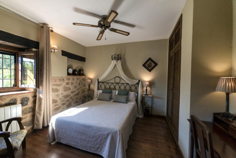 בית הארחה Collado  	La Casona De Valfrio- Adults Only מראה חיצוני תמונה