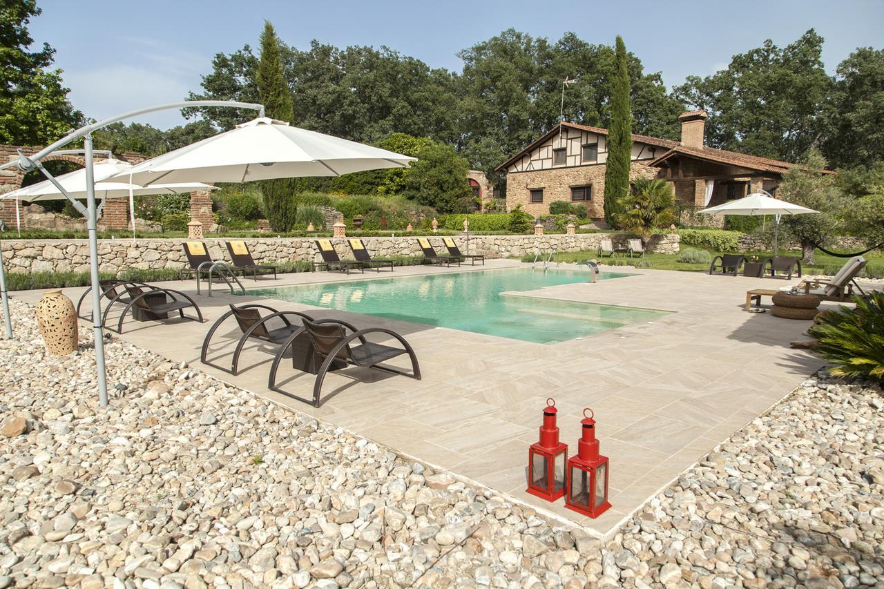 בית הארחה Collado  	La Casona De Valfrio- Adults Only מראה חיצוני תמונה